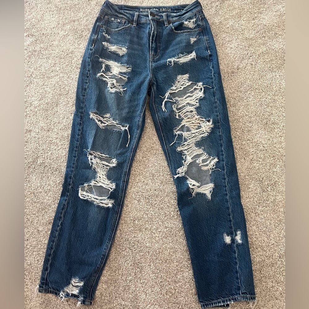 American Eagle mom jeans